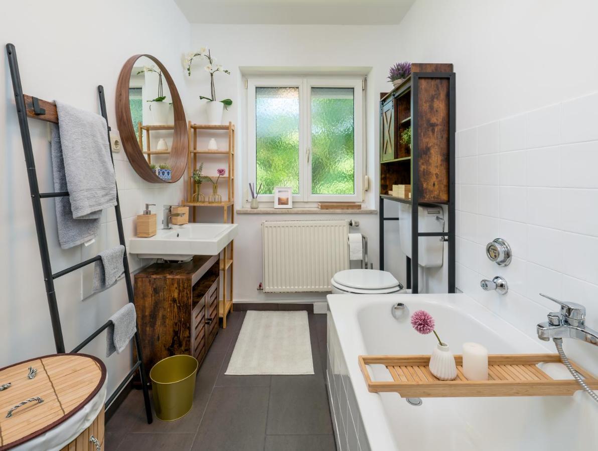 Eg Links-Wunderschoene 70M Grosse 2-Zimmer City Wohnung Naehe Salzburg 프라일라싱 외부 사진